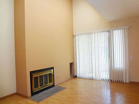 4th image of 1310 E Orange Grove Blvd APT 302