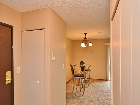 4th image of 1801 113th Ave NW APT 305