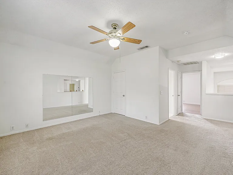 7611 Cordova Dr — Photo 20