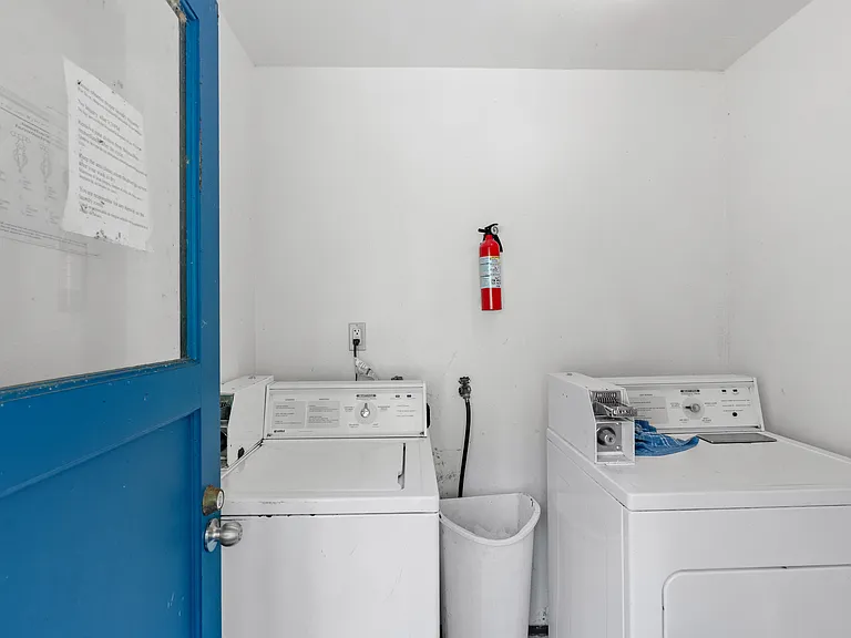 716 N Scammel St #4 — Photo 18