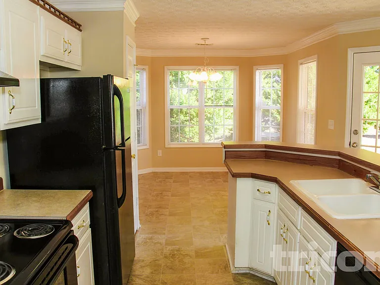 15 Stewart Hollow Ln — Photo 3