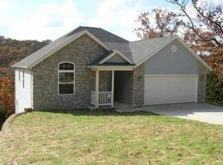 347 Oakview Dr, Ridgedale, MO 65739