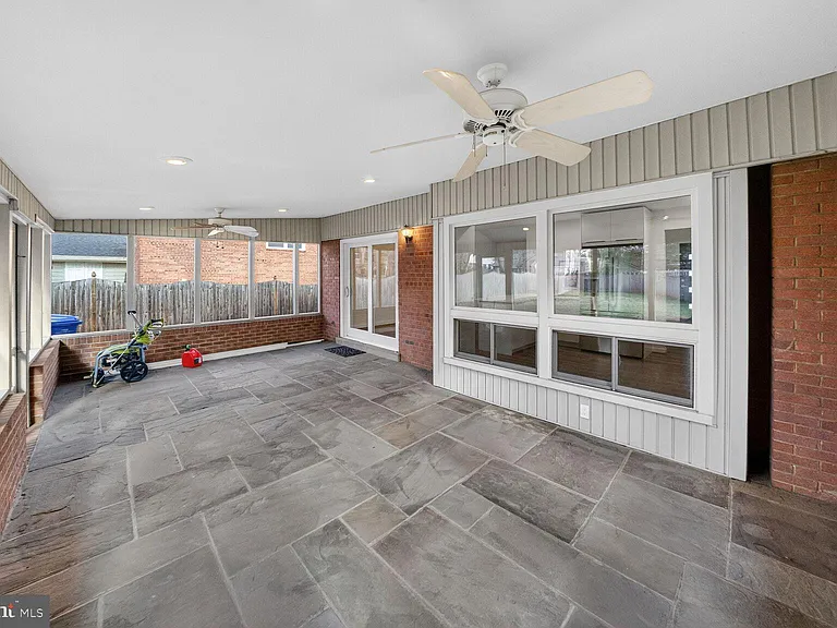 9902 Carnegie Ter — Photo 19