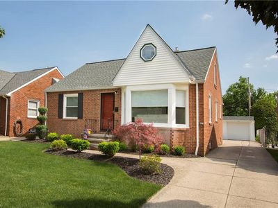14721 Orchard Park Ave, Cleveland, OH, 44111