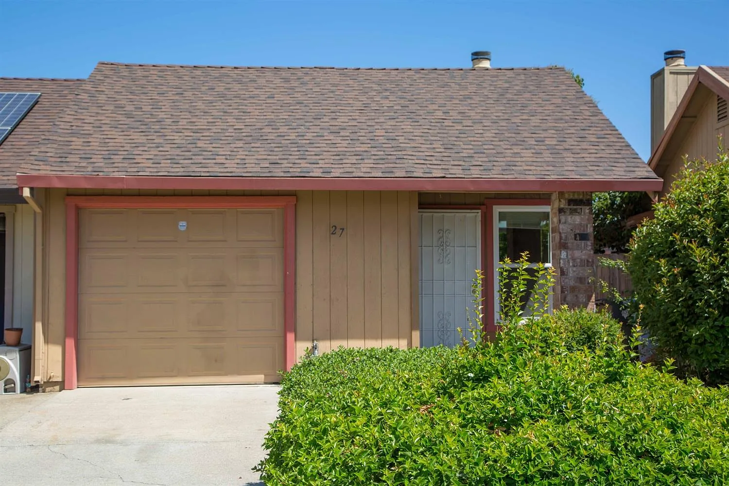 27 Quasar Cir photo 1