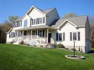 34 Baker Ln, Lakeville, MA 02347