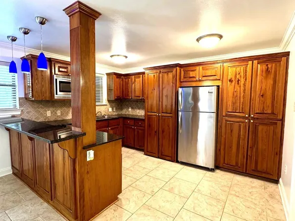 1290 Park Blvd APT 217, Baton Rouge, LA 70806