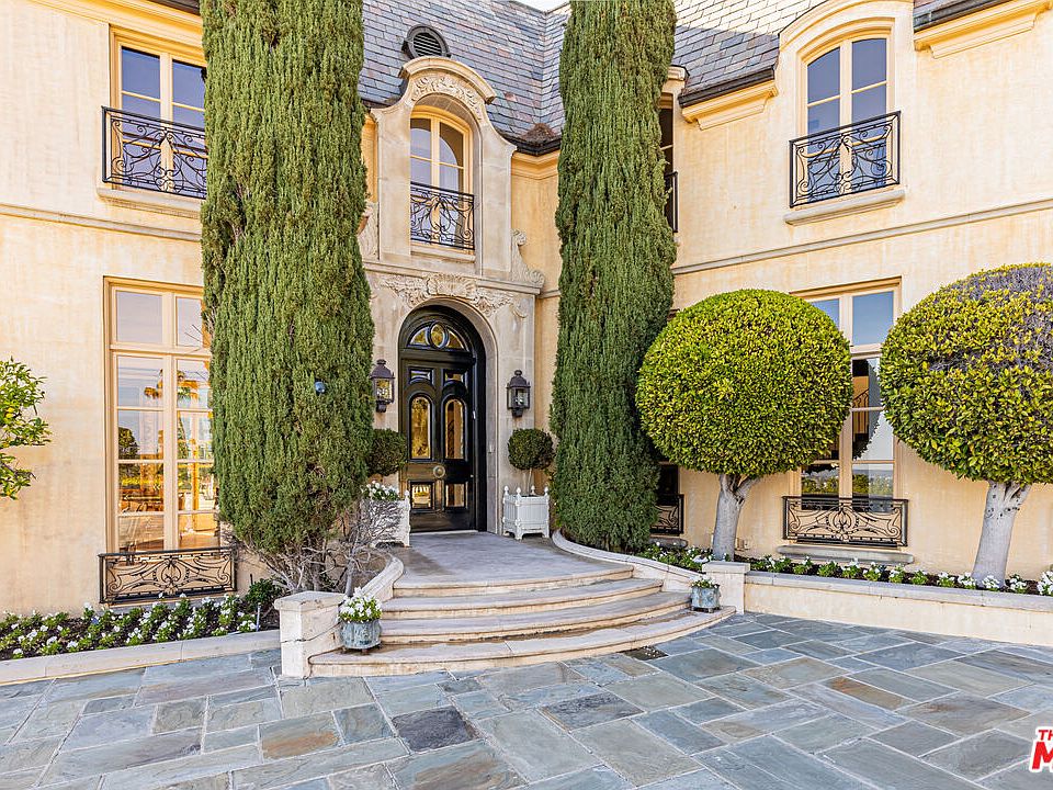 1st image of 1115 La Altura Rd