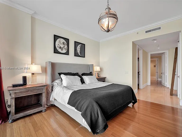 10295 Collins Ave #1906 — Photo 16