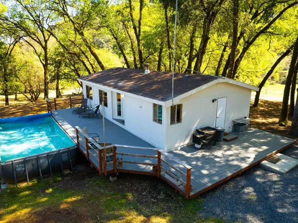 8650 Feliz Creek Drive, Ukiah, CA 95482