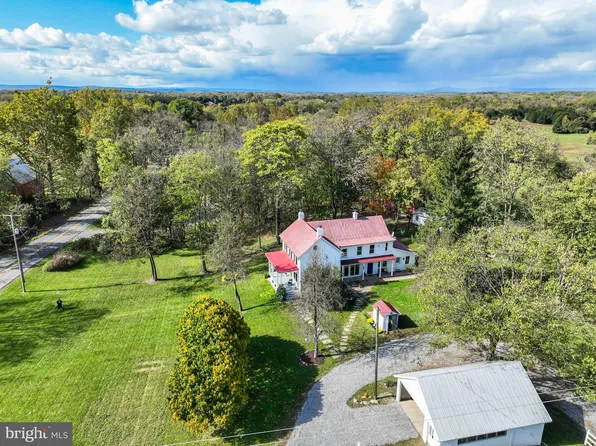 4530 Shepherd Grade Rd, Shepherdstown, WV 25443