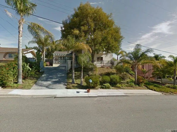 4208 Park Dr, Carlsbad, CA 92008