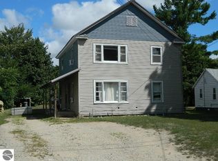 1504 W Lyons St, Mount Pleasant, MI 48858