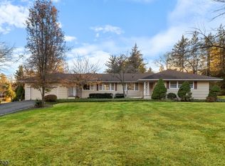 56 Washington Valley Rd, Warren, NJ 07059