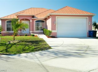 2271 Cactus Point Ln, Saint James City, FL 33956