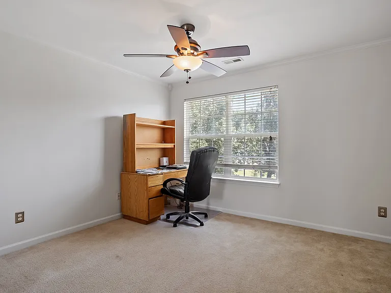 4118 Springfield Creek Dr — Photo 10