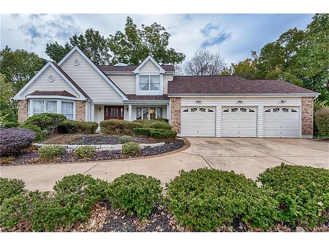 2523 River Winds Ct photo 1