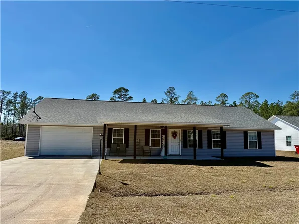 59 Red Hawk Ct, Waynesville, GA 31566