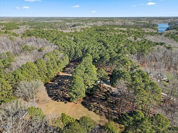 4th image of 13616 New Light Rd