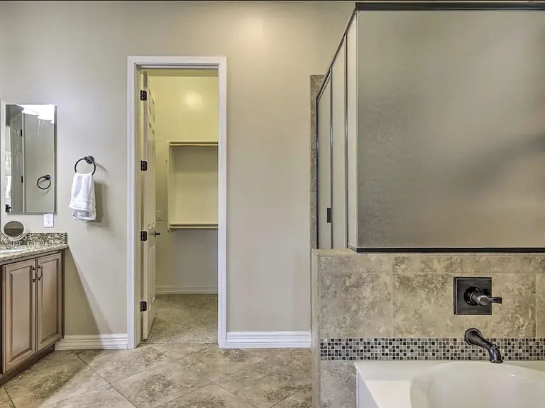 15324 S 180th Dr — Photo 14