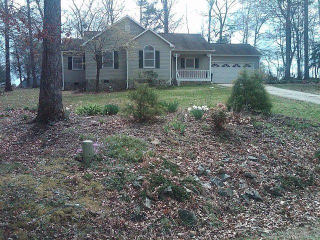 1st image of 144 Dogwood Ct