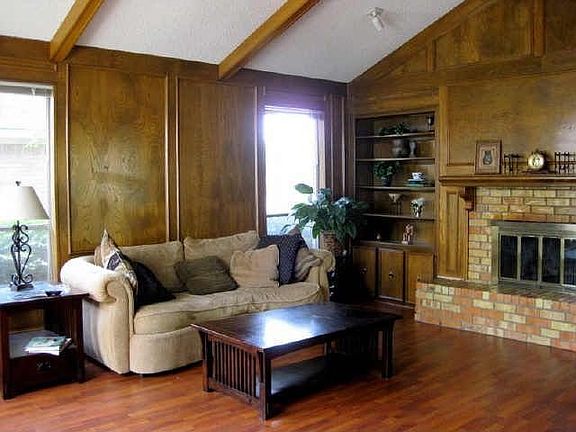5th image of 3820 Wagonwheel Ct