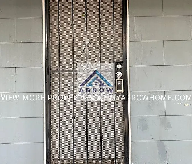 202 Manning Ave — Photo 11