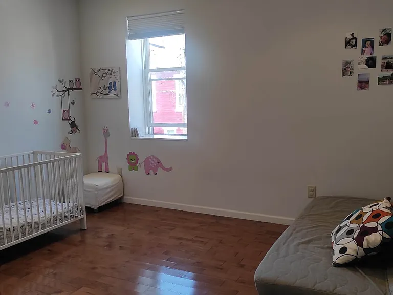 1738 Reed St — Photo 9