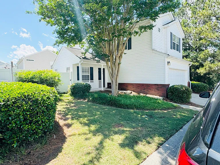 146 Swanee Ln — Photo 1