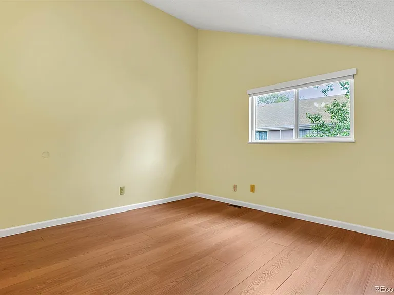 8913 E Chenango Ave — Photo 30