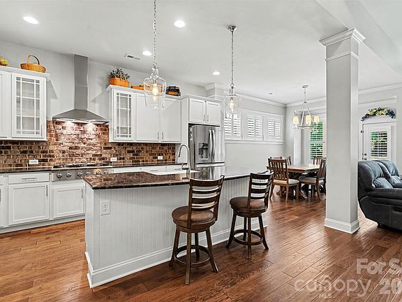3rd image of 10416 Ambercrest Ct NW