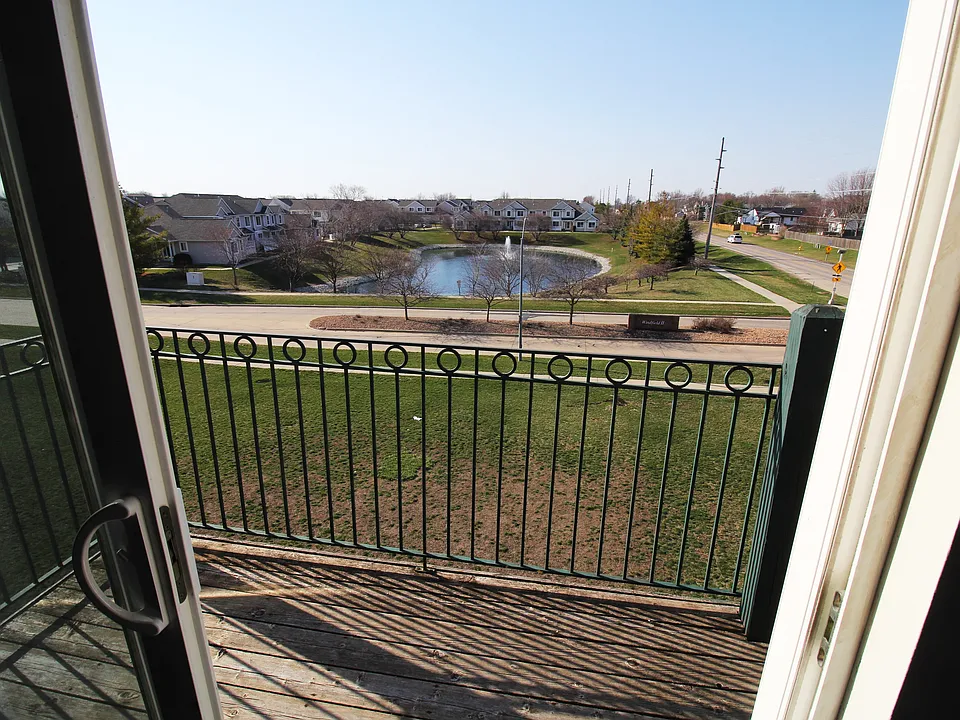 75 Windfield Pkwy