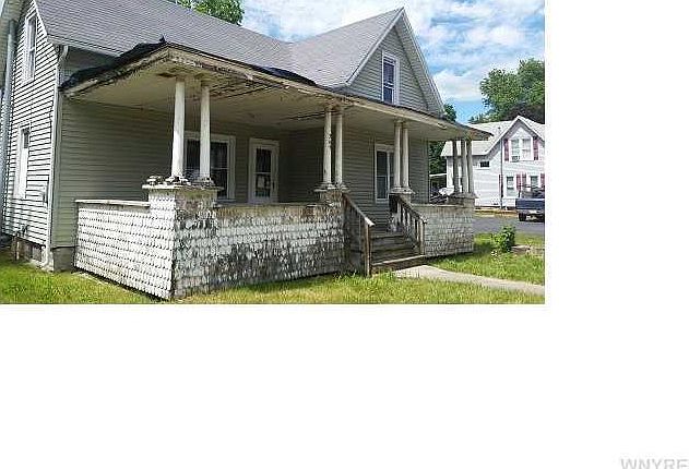 1st image of 309 E Dyke St
