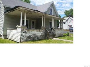 309 E Dyke St, Wellsville, NY 14895