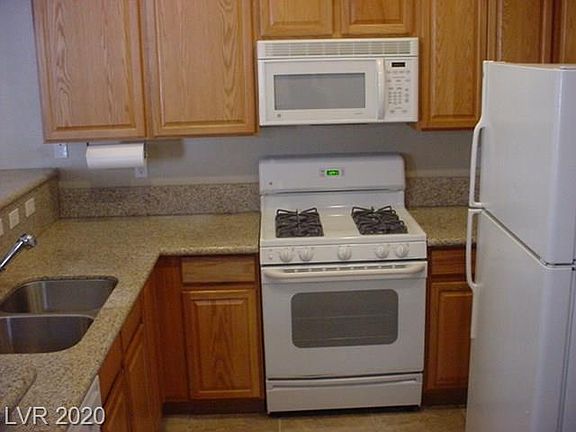 2nd image of 9786 Beach Rose Ct