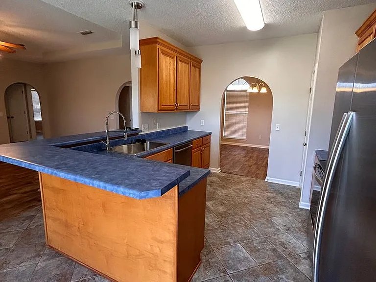 113 Autumn Way — Photo 4