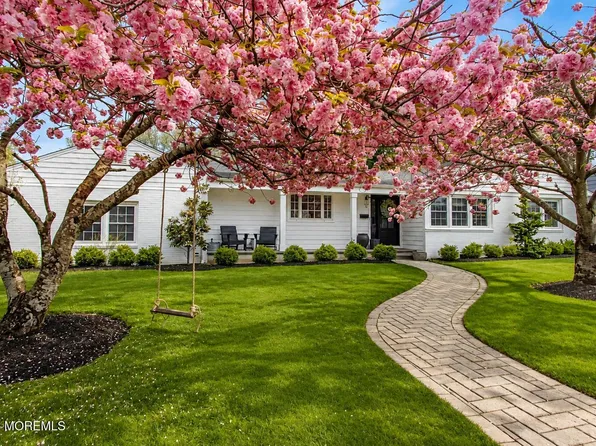 12 Elmwood Lane, Fair Haven, NJ 07704