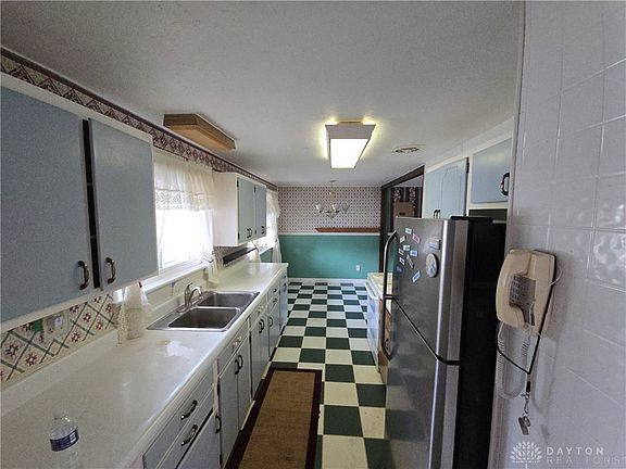 4th image of 5702 Storck Dr