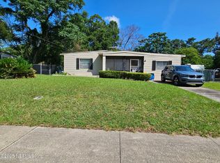 6823 Brandemere Rd S, Jacksonville, FL 32211