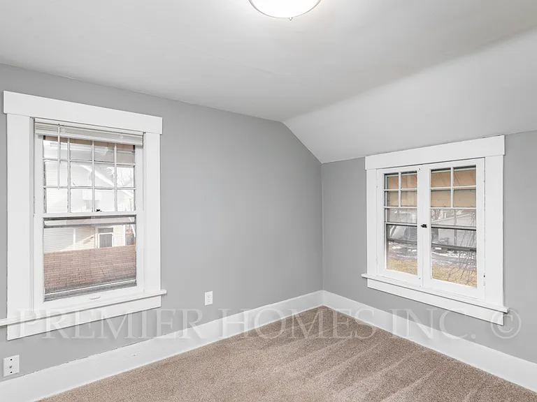 1320 Wilson Pl NW — Photo 12
