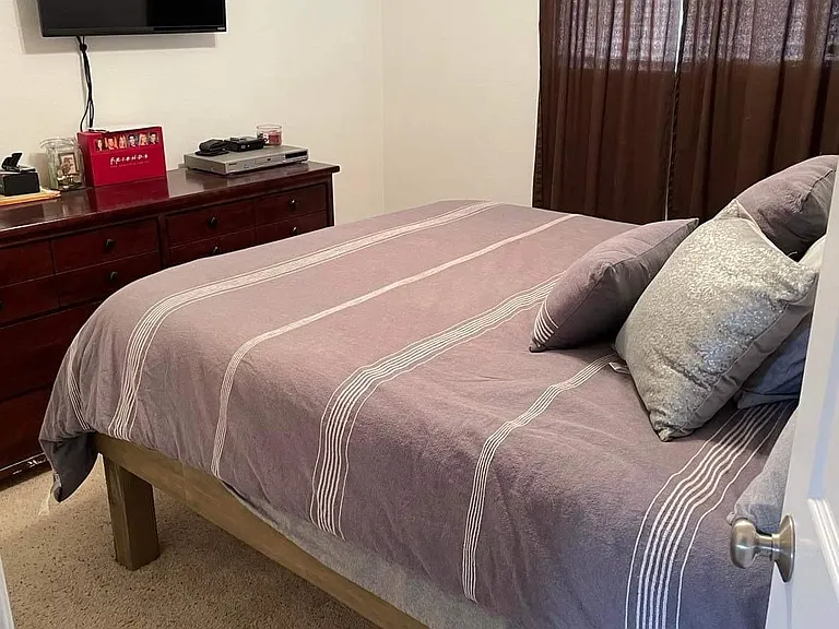 Master bedroom.