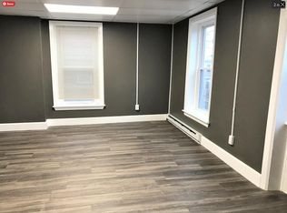 2 E Main St #2, Newville, PA 17241
