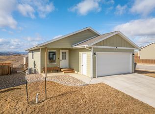 611 Diamond Ridge Blvd, Rapid City, SD 57703