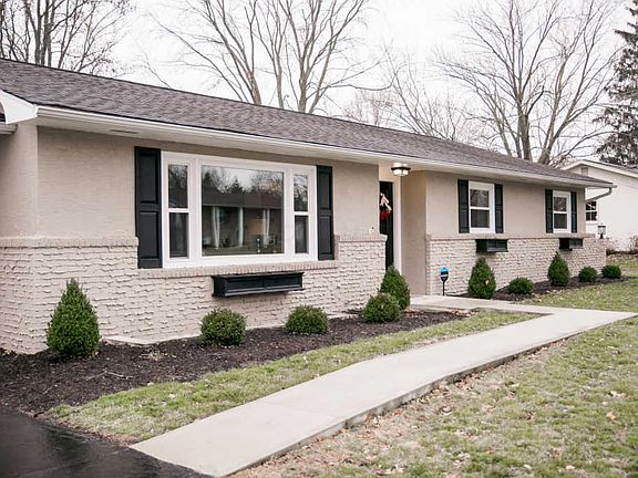 3rd image of 6245 Oakhurst Dr