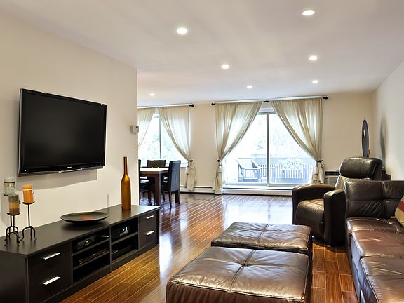 2nd image of 1 Fountain Ln APT 3A