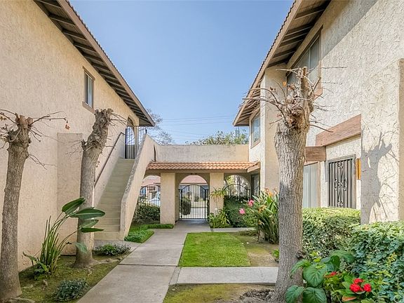 3rd image of 218 N Alhambra Ave APT B
