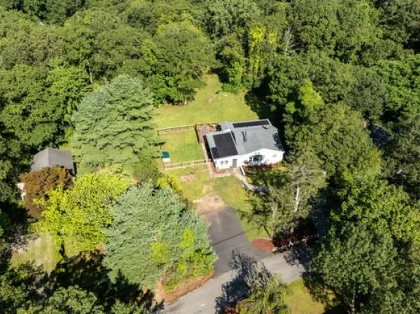 81 Hewitt Rd, West Milford Twp., NJ 07421