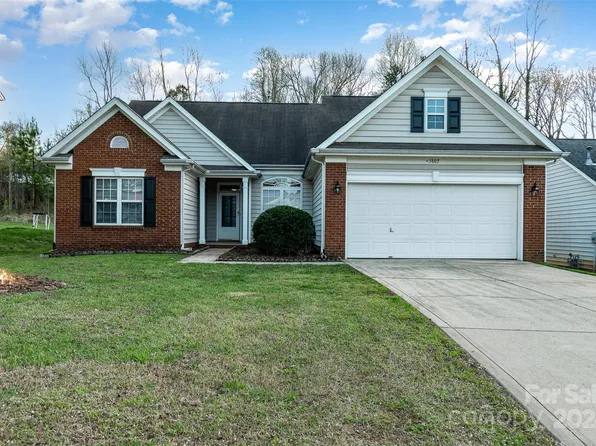 3805 Sipes Ln, Charlotte, NC 28269
