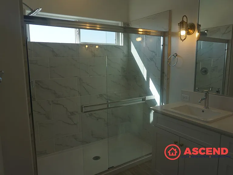 3301 Twin Knolls Ln — Photo 11