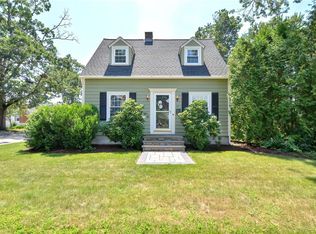 55 Rounds Ave, Providence, RI 02907